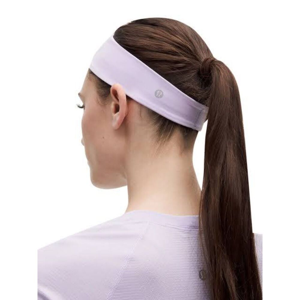 Lululemon Womens Luxtreme Training Headband Lavender